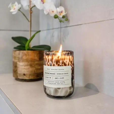 2-bedroom Beachside With Pool & Parking Apartmán