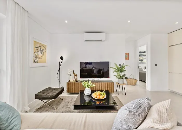 公寓 2-bedroom Beachside With Pool & Parking *