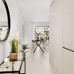 公寓 2-bedroom Beachside With Pool & Parking *